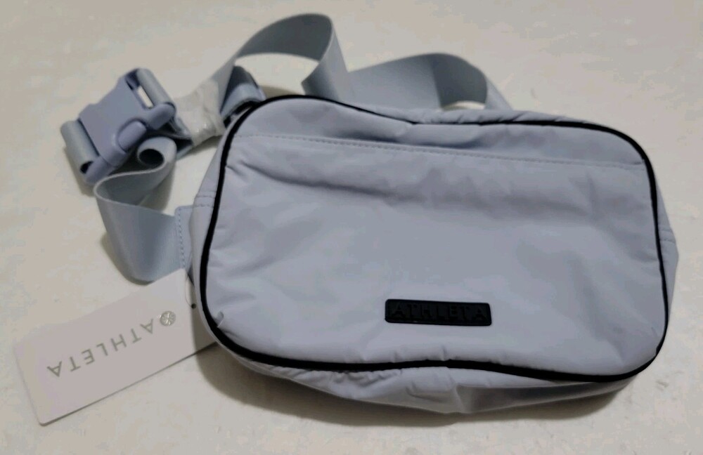 NWT Athleta All About Tipping Large Belt Bag Light Blue Purse Crossbody - Picture 10 of 10